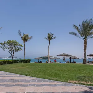 Apartment Shoreline The Palm, Free & Pool Access, Dubai