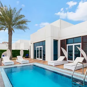 Villa Fam Living - Sarai Beach Villas - Palm Jumeirah - Families Only, Dubaï