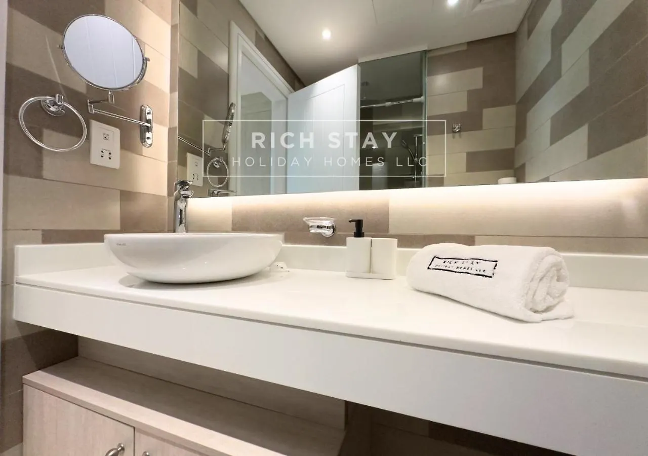 Apartment Seven Palm Escape 1Br In Palm Jumeirah Dubai