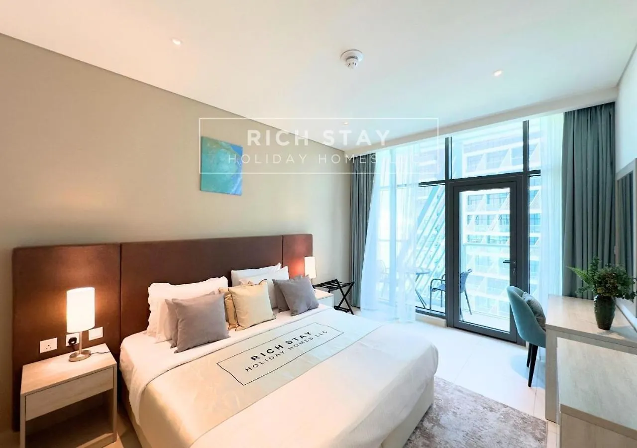 Apartment Seven Palm Escape 1Br In Palm Jumeirah Dubai United Arab Emirates